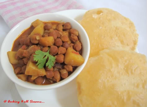Black Chickpea Potato Gravy 1