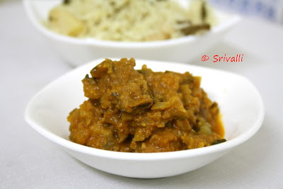 Cashew Nut pakoda Curry