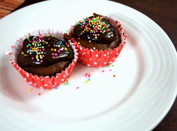 Mocha Chocolate Coffee Cupcakes Eggless