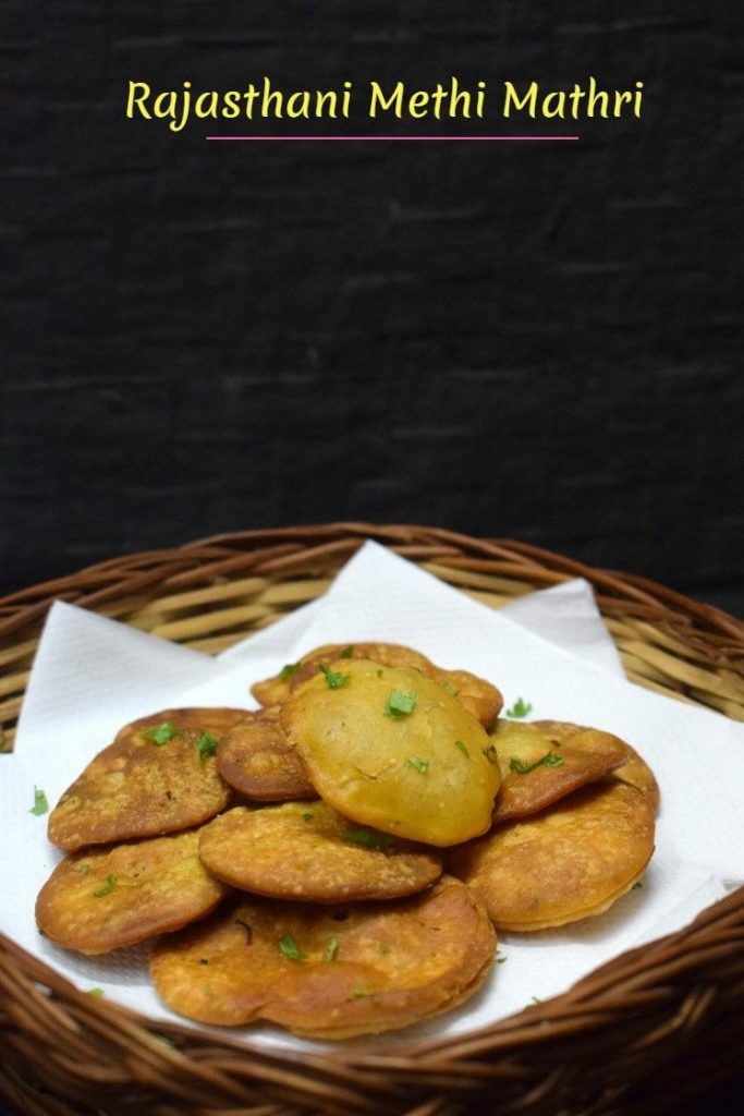 Rajasthani Methi Mathri