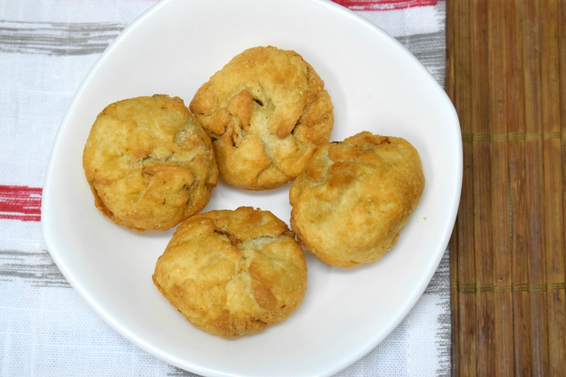 Pyaaj Kachori Pyaaj Kachori