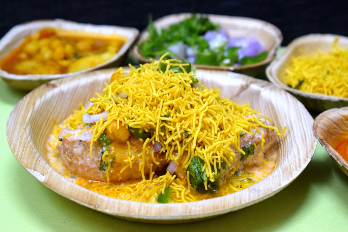 Dahi Bara Ghuguni Alu Dum Dahi Bara Ghuguni Alu Dum